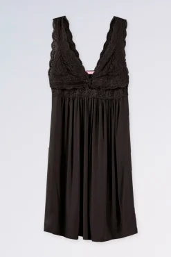 Camisón lencero de lactancia con encaje