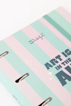 Carpeta con anillas y folios