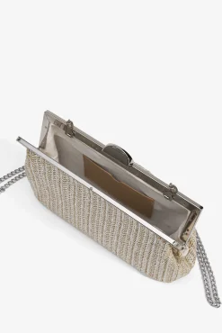Cartera de mano efecto paja metálica