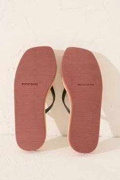 Chanclas plataforma efecto rafia Mickey Mouse