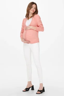 Chaqueta de punto premamá color rosa claro.