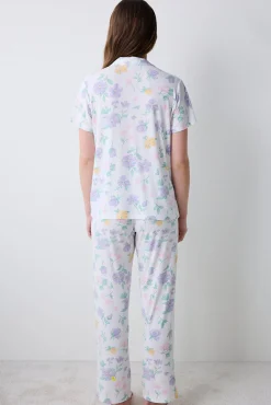 Conjunto de pijama camisero largo flores