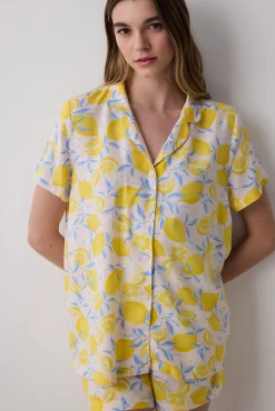 Conjunto de pijama corto limones
