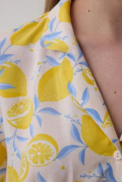 Conjunto de pijama corto limones