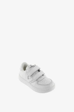 Deportivas blancas para niños