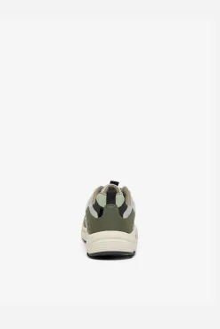 Deportivas cordones diseño
