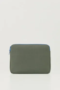 Funda Born Case