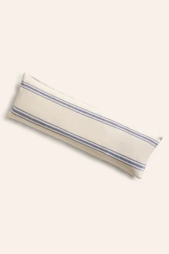 Funda de cojín alargado con raya tejida azul Bari