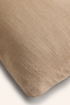 Funda de cojín beige Gavema
