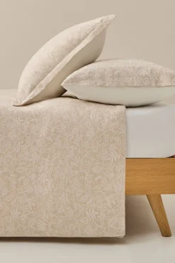 Funda nórdica estructura flores