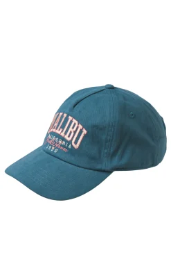 Gorra con bordado