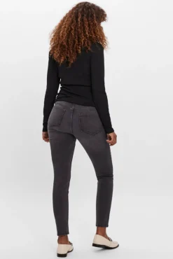 Jeans ajustados maternity