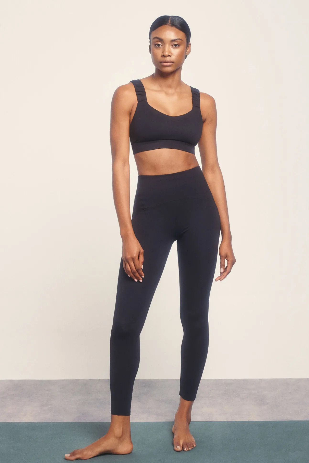 Leggings SOFT MOVE crop negro