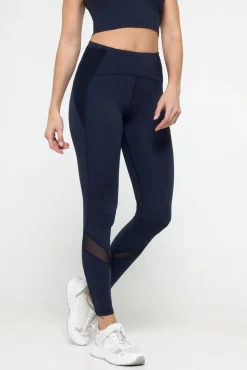 Leggings técnicos detalle transparencias en la pierna