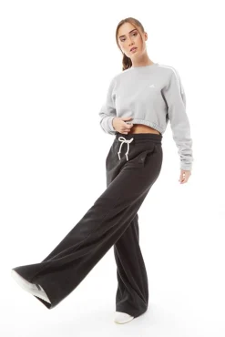 Pantalón ancho deportivo
