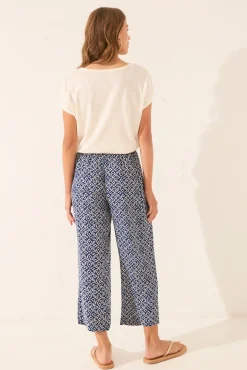Pantalón Capri estampado sello