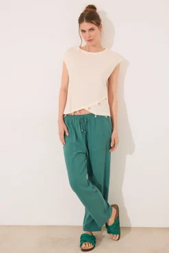 Pantalón Capri lino y viscosa verde