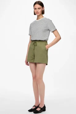 Pantalón corto