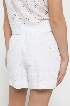 Pantalón corto