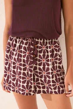 Pantalón corto viscosa estampado flores