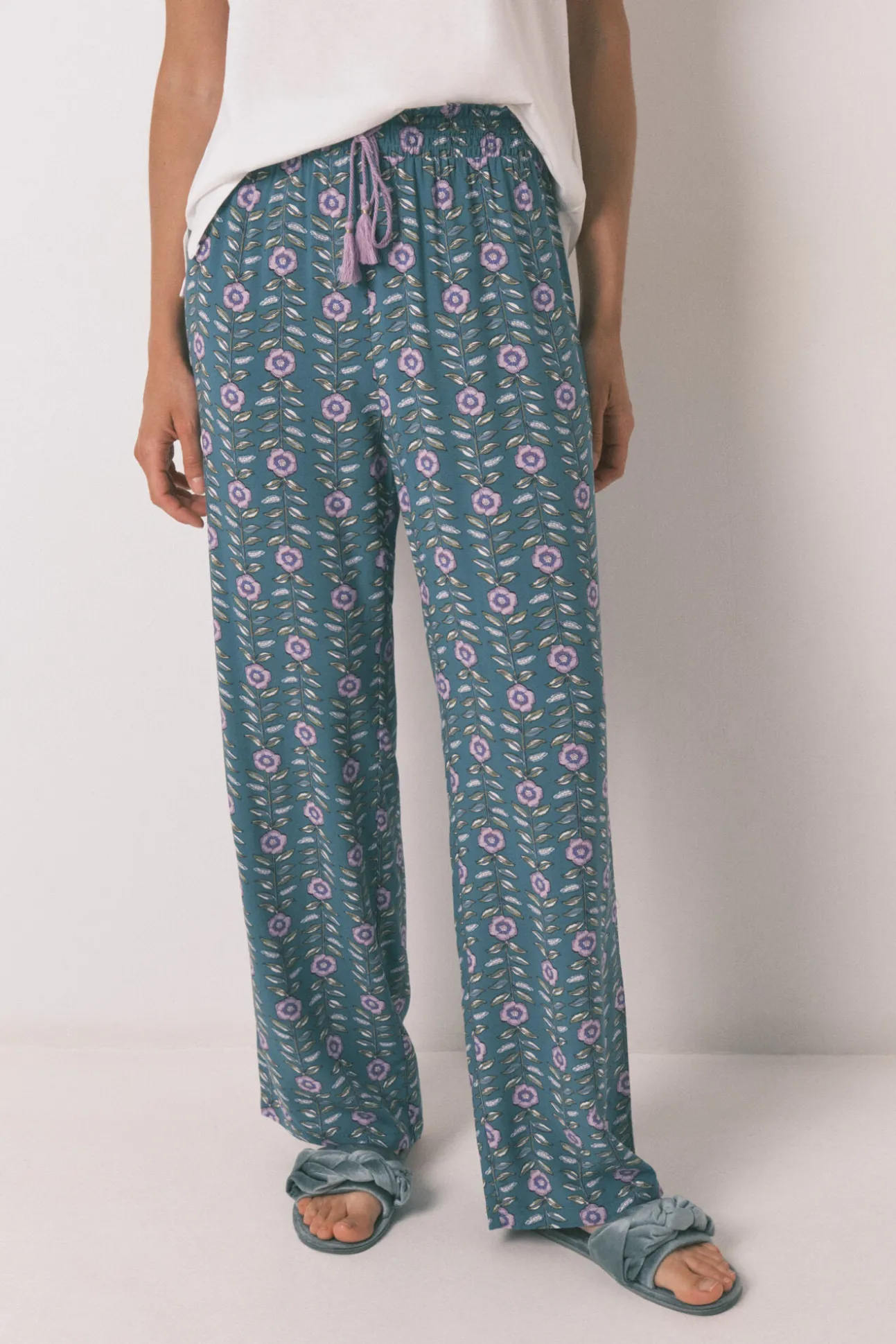 Pantalón largo viscosa print flores
