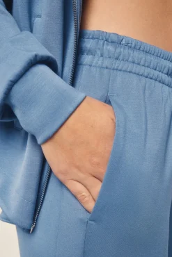 Pantalón recto ancho tacto suave azul