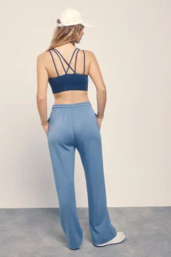 Pantalón recto ancho tacto suave azul
