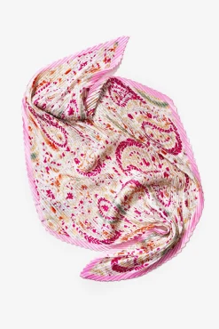Pañuelo estampado plisado