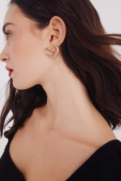 Pendientes corazones dorados