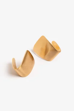 Pendientes cuadrados curvados
