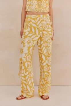 Pia. Pantalón pareo
