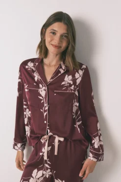 Pijama camisero largo floral granate