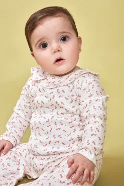 Pijama estampado florecitas rosa