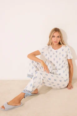 Pijama largo 100% algodón blanco paisley
