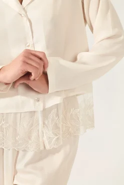 Pijama lencero camisero satén