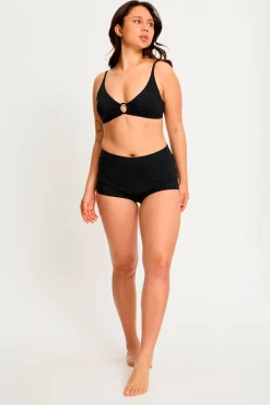 Short bikini menstrual