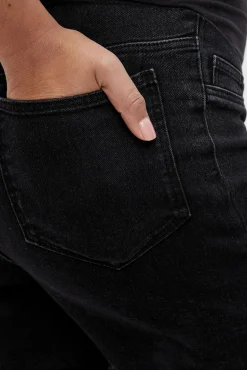 Short denim maternity
