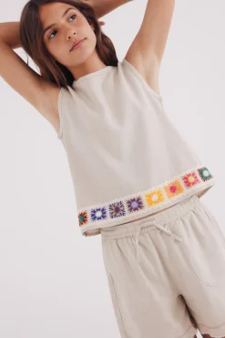 Short lino niña