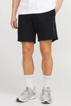 Short regular fit estilo jogger