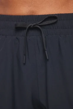 Short ultra ligero malla negro