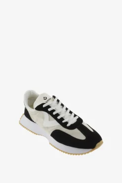 Sneakers nailon