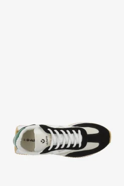 Sneakers nailon