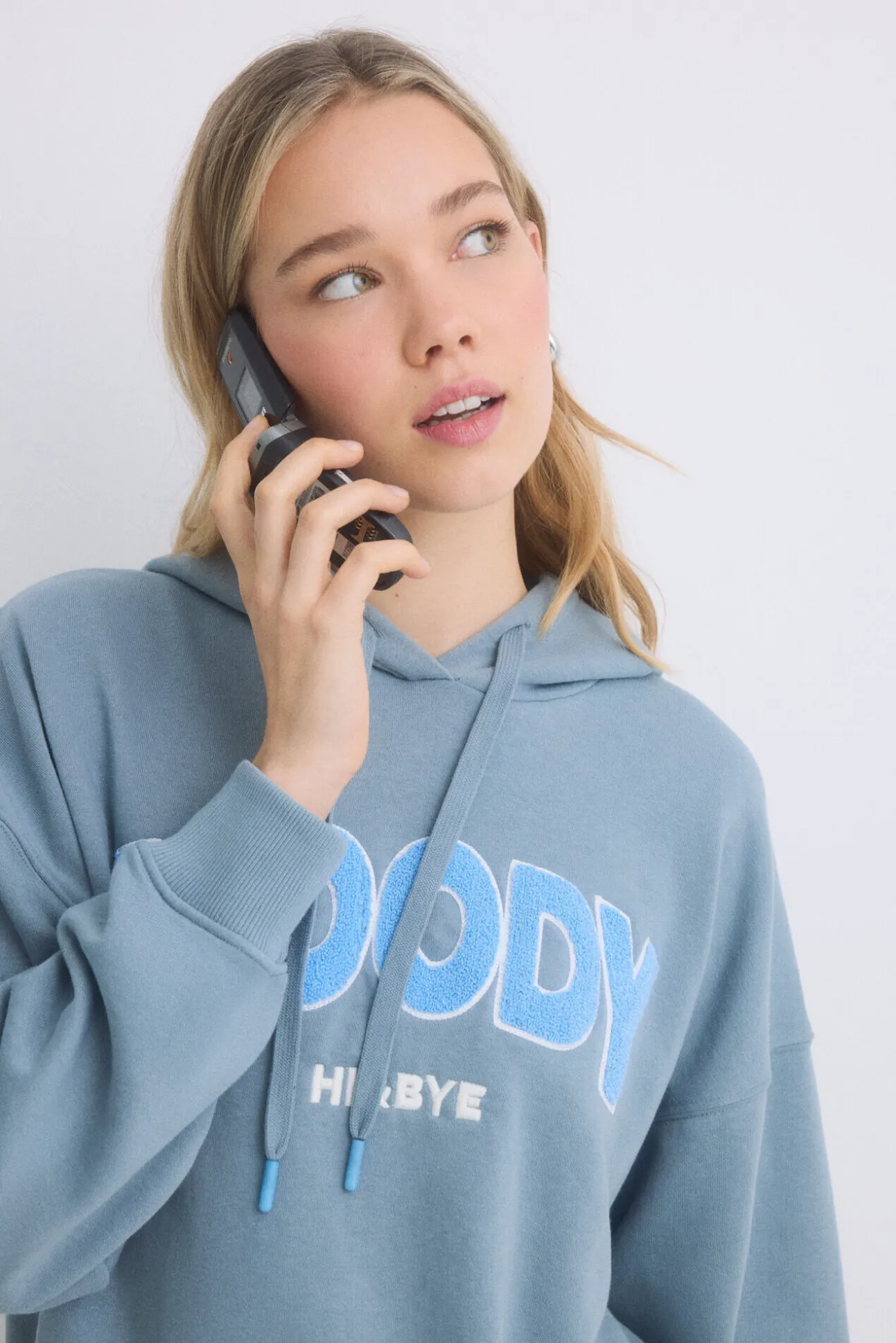 Sudadera capucha felpa algodón gris