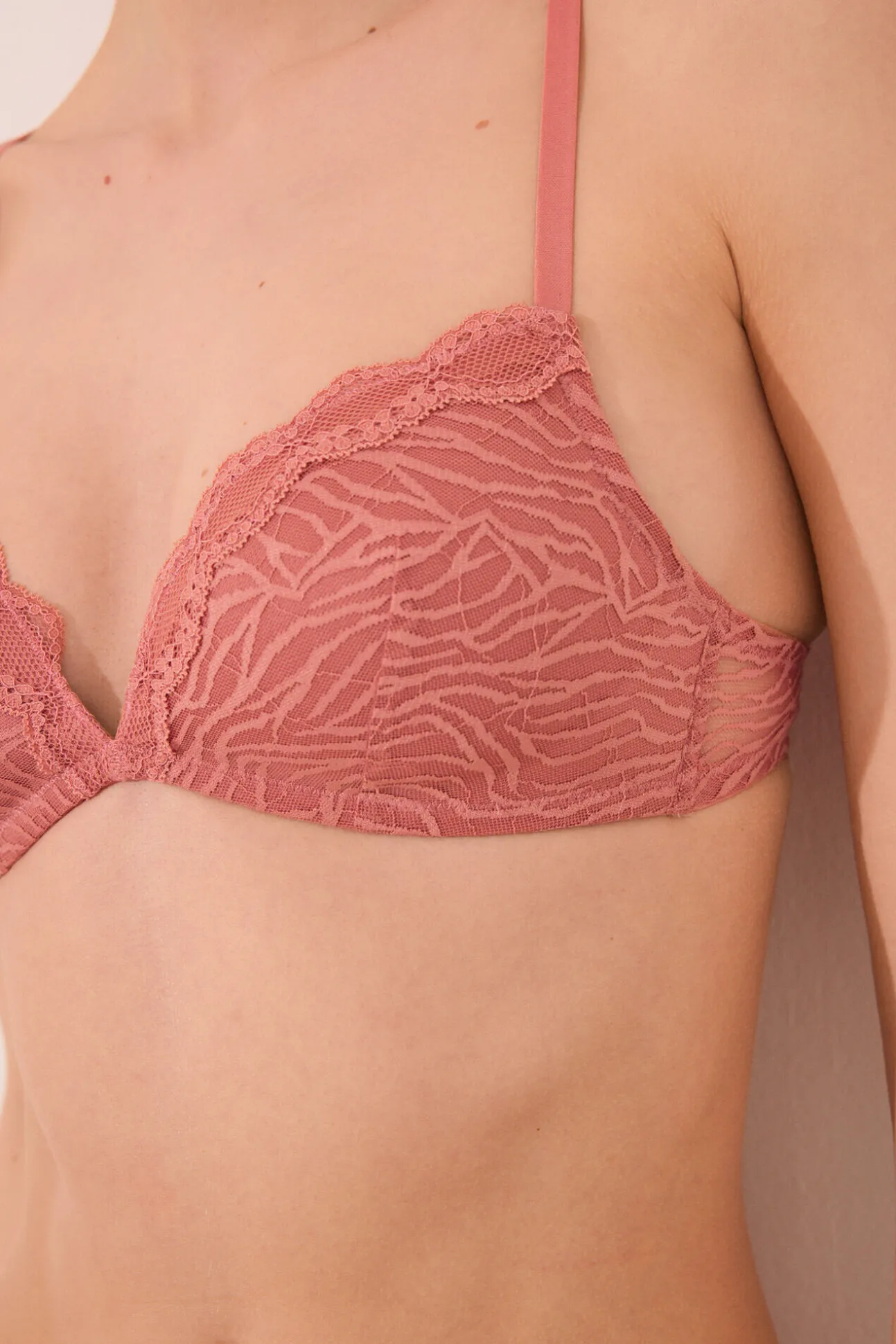 Sujetador CHARMING microfibra print cebra rosa