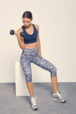 Sujetador deportivo COMPRESSIVE azul detalle print