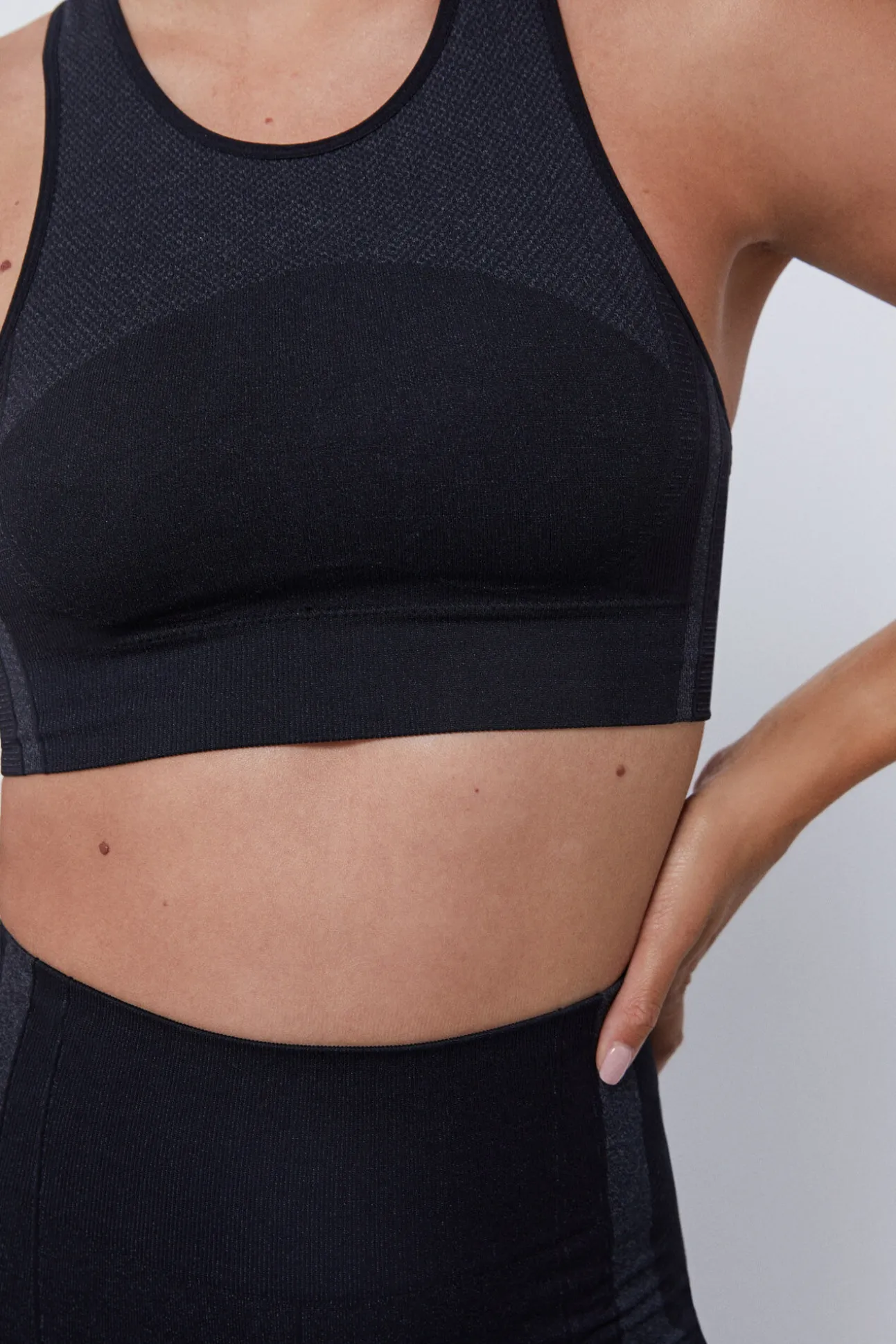 Sujetador deportivo negro Seamless Fit
