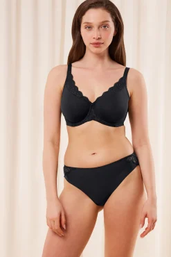 Sujetador reductor Amourette W01