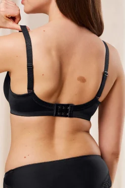 Sujetador reductor Amourette W01