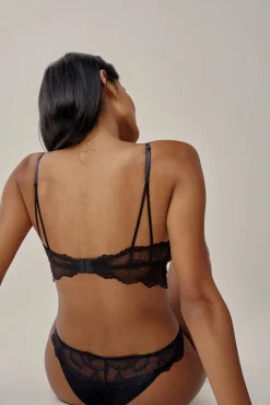 Sujetador triangular Maze - Black