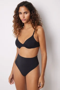 Tanga alta reductor y push up negro
